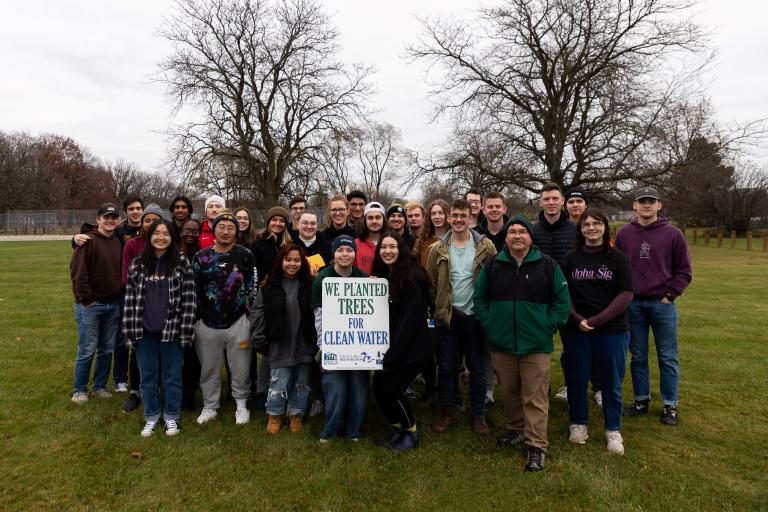 Kettering Students Help Plant Trees in Flint