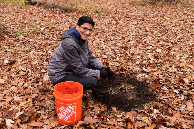 Kettering Students Help Plant Trees in Flint