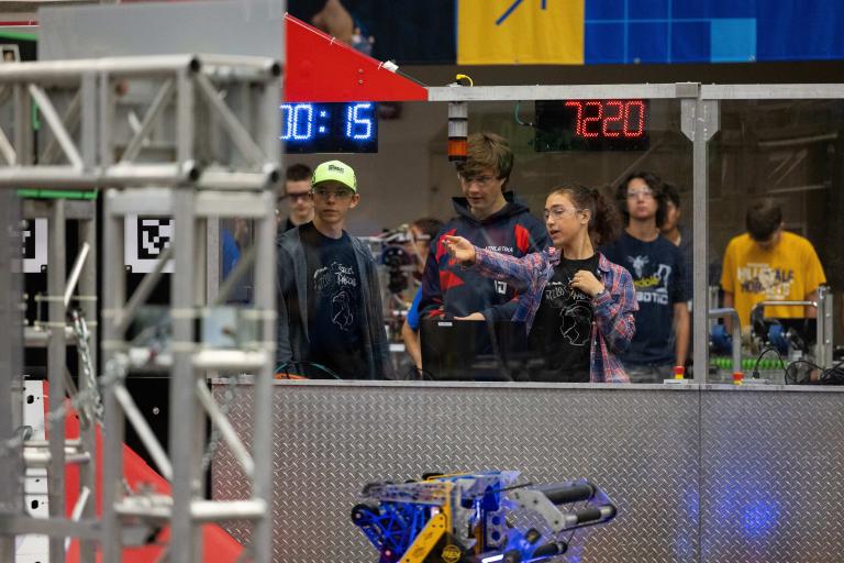 Students compete at 25th Annual Kettering Kickoff First Robotics Competition