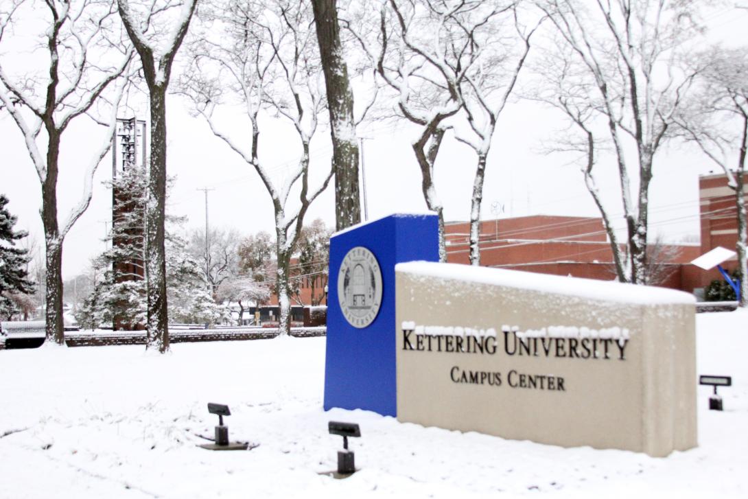 Kettering University Campus Center snowfall